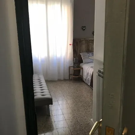 Il Giardino Di Vico Neve 3* Naples