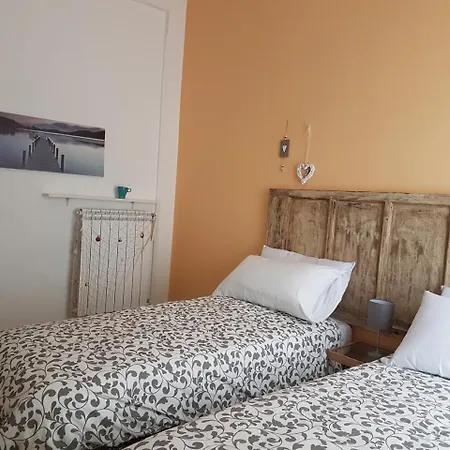 Il Giardino Di Vico Neve Bed & Breakfast Naples