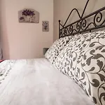 Il Giardino Di Vico Neve Nápoly